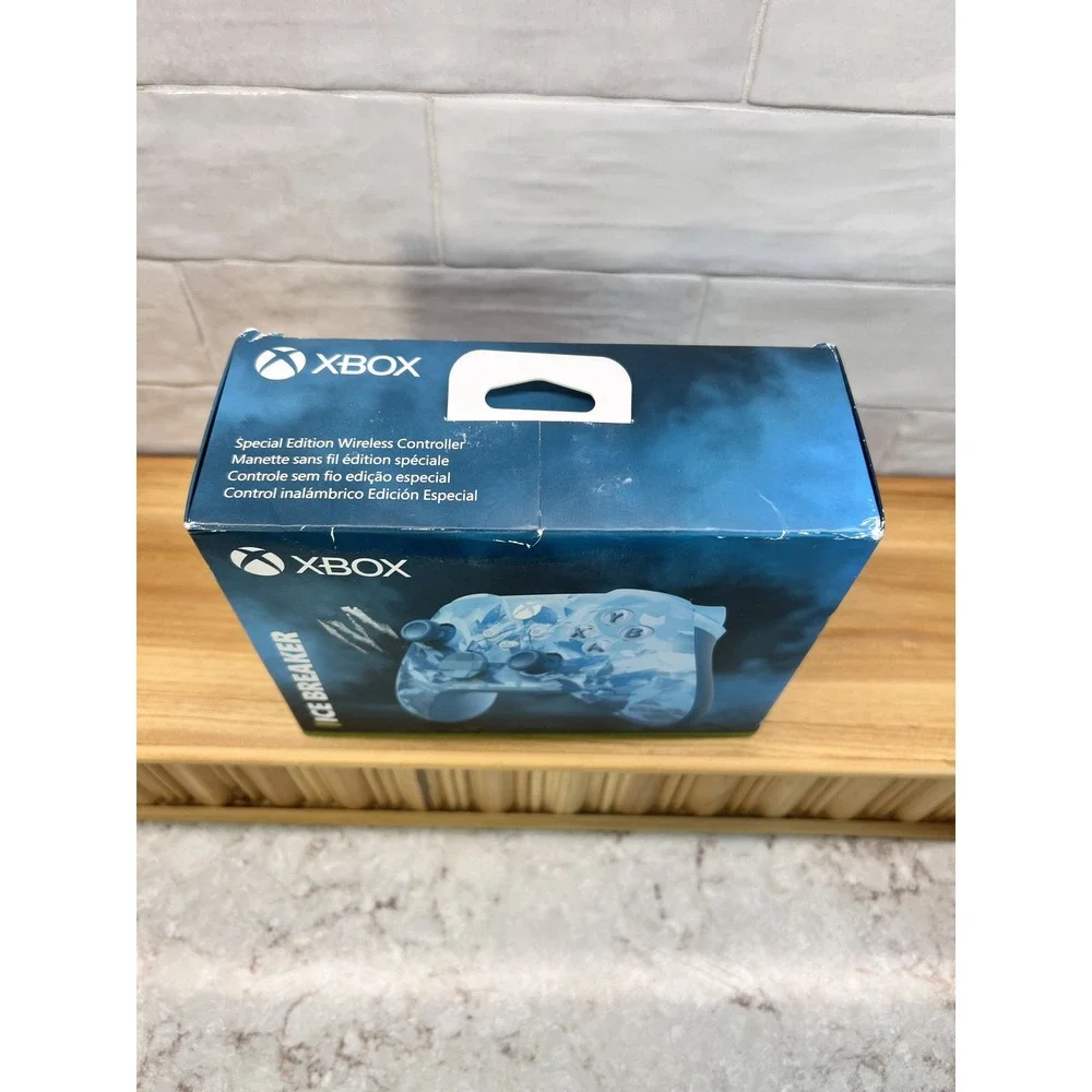 Microsoft Xbox Wireless Controller Special Edition Ice‎ Breaker Blue Camo New